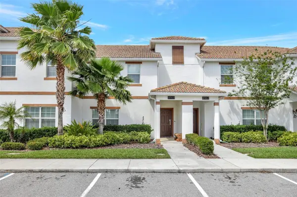 8969 STINGER DR, Davenport, FL 33896