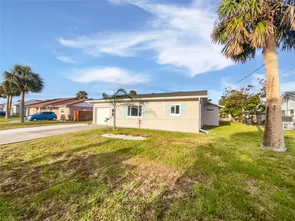 135 N PALMETTO AVE, Flagler Beach, FL 32136