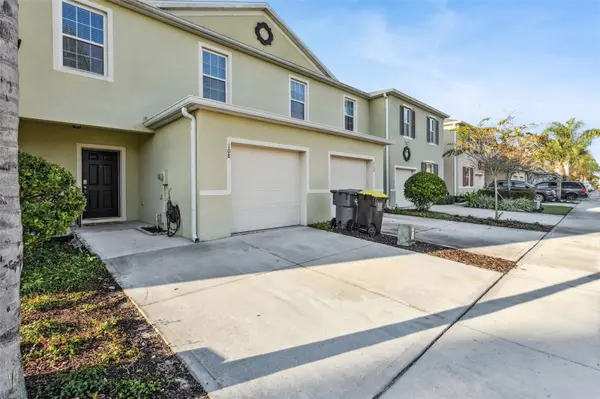 108 ARBOR LAKES DR, Davenport, FL 33896