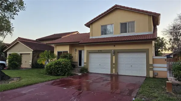 6174 NW 183RD LN, Hialeah, FL 33015