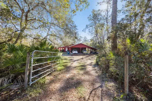 175 BULL RUN AVE,  Osteen,  FL 32764