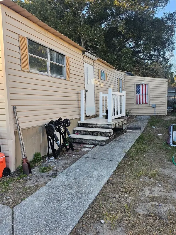 20347 GREENWING RD,  Altoona,  FL 32702