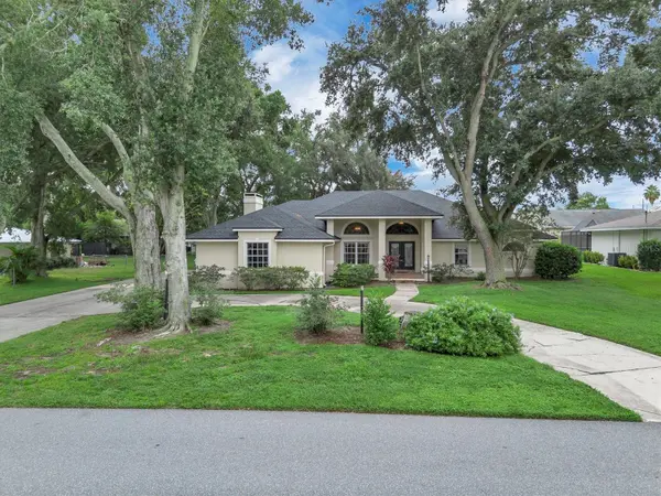 345 S LAKE FLORENCE DR, Winter Haven, FL 33884