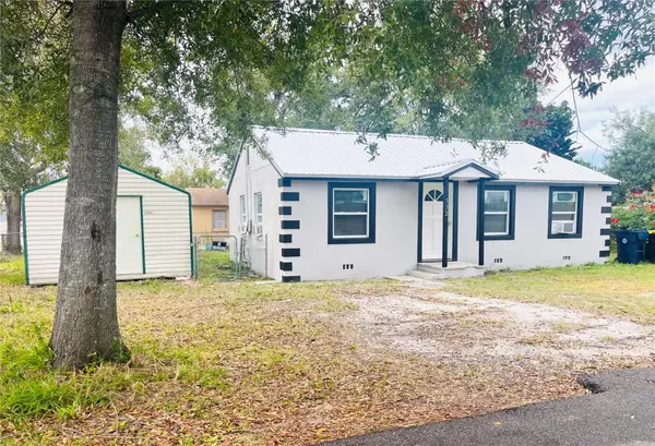 532 W BRIDGERS AVE, Auburndale, FL 33823