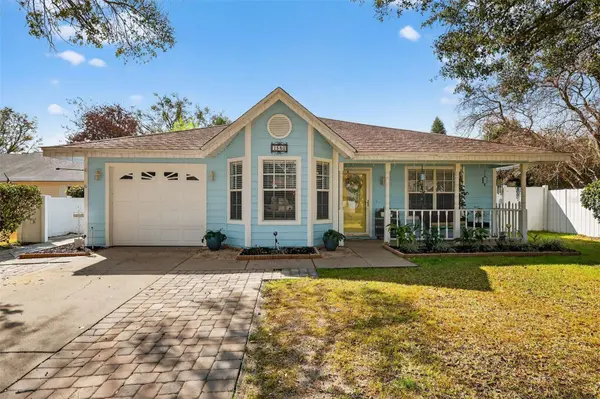 1580 DORSET DR, Mount Dora, FL 32757