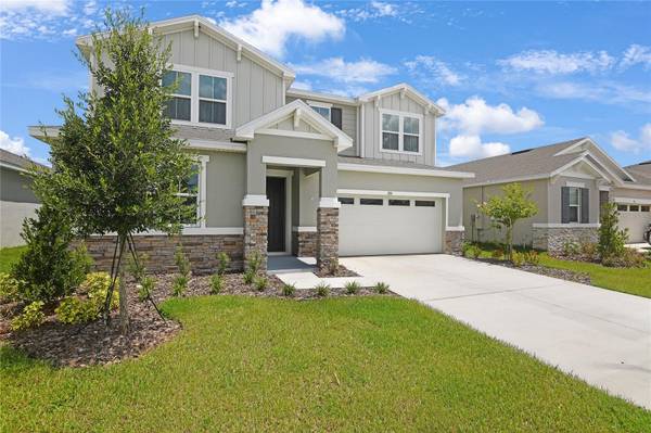 200 FLAG LILLY LN, Umatilla, FL 32784
