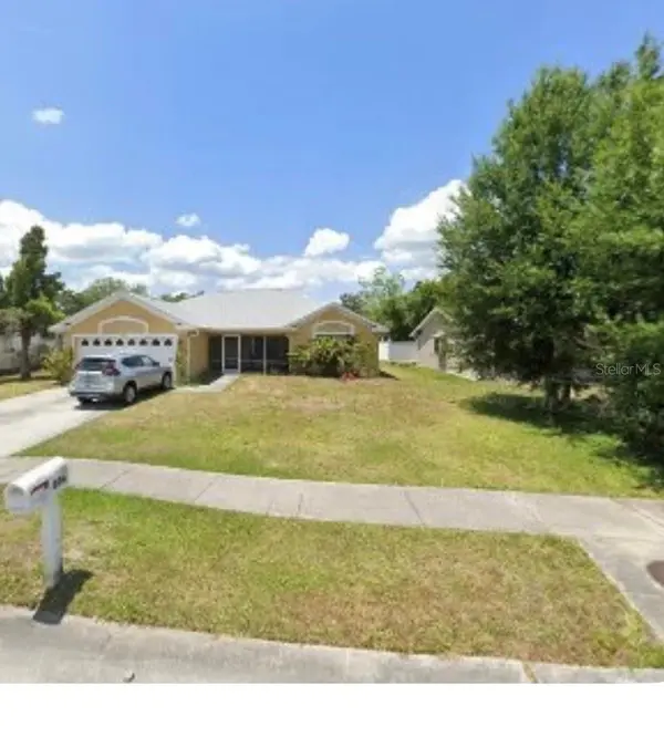806 N FORREST AVE, Kissimmee, FL 34741
