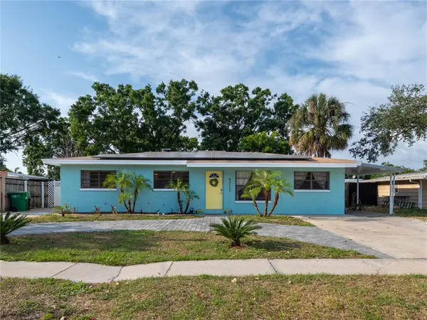 4721 W IOWA AVE, Tampa, FL 33616