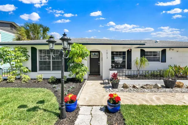 1913 POINSETTA LN, Maitland, FL 32751