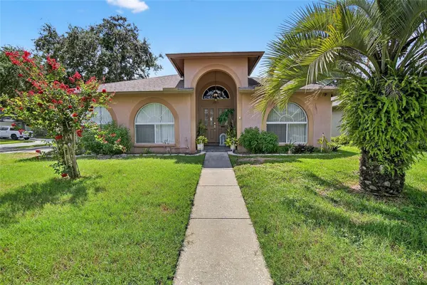 2015 THORNBUSH PL, Brandon, FL 33511