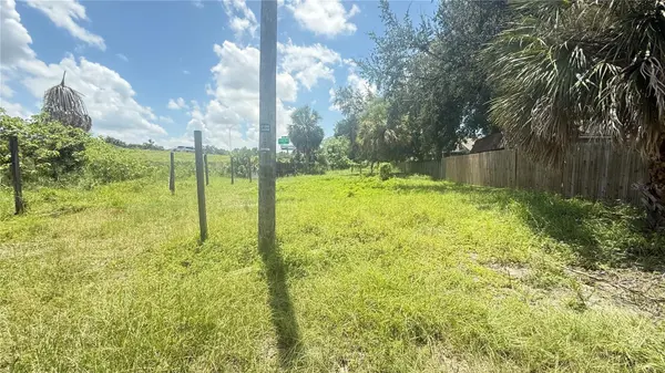 407 E SEWARD ST, Tampa, FL 33604