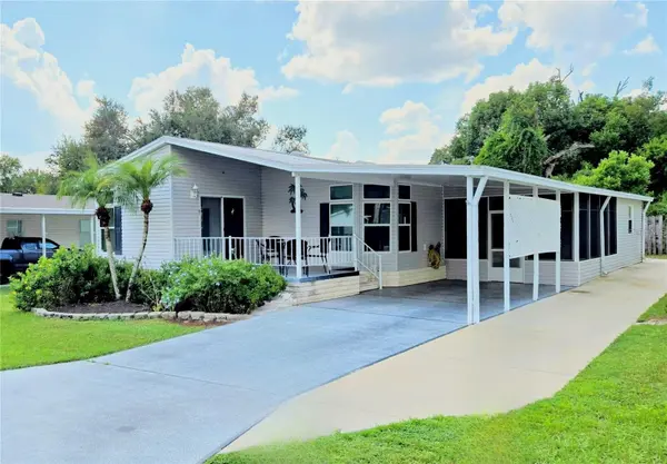 5823 NAVAHO CT, Zephyrhills, FL 33542