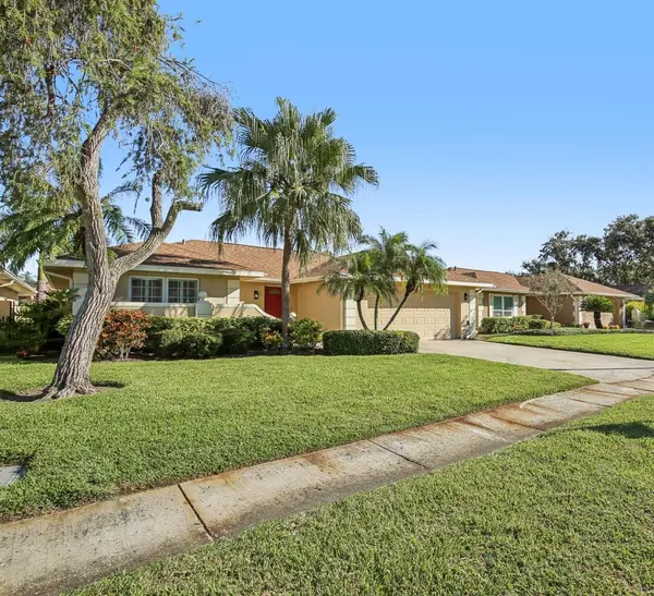 2253 HERON CIR, Clearwater, FL 33762
