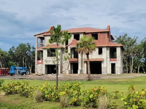 120 BAYSHORE DR, Terra Ceia, FL 34250