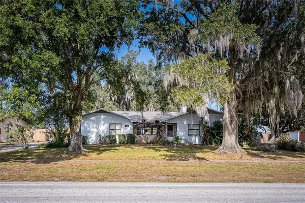 3303 DUFF RD, Lakeland, FL 33810