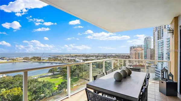 400 BEACH DR NE #804, St Petersburg, FL 33701