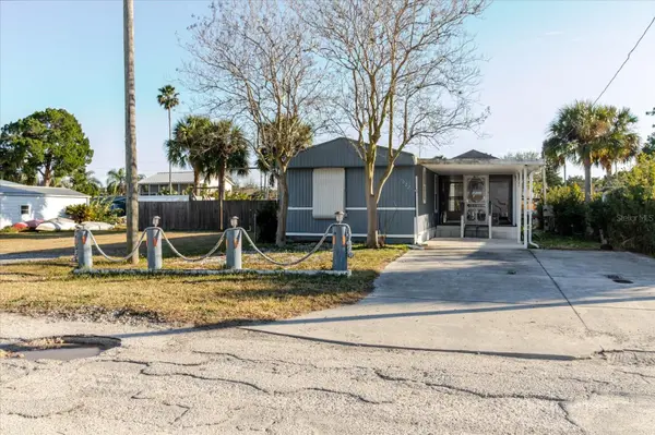 7022 FAIR LN, Hudson, FL 34667