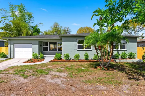 3593 BENSON AVE N, St Petersburg, FL 33713