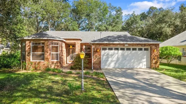 2047 FRIAR TUCK LN, Orange City, FL 32763
