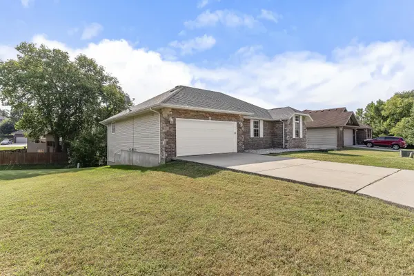 2308 S 13th ST, Ozark, MO 65721