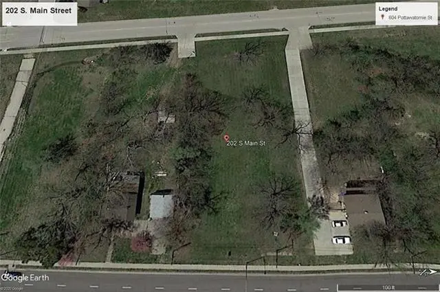 202 S Main ST, Lansing, KS 66043