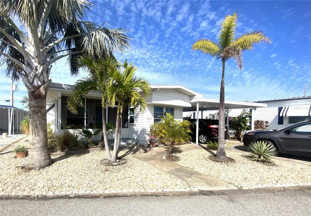 2307 NEW YORK AVE, Bradenton, FL 34207
