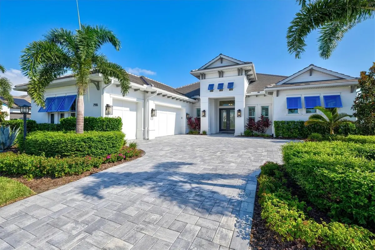7916 MAINSAIL LN, Sarasota, FL 34240
