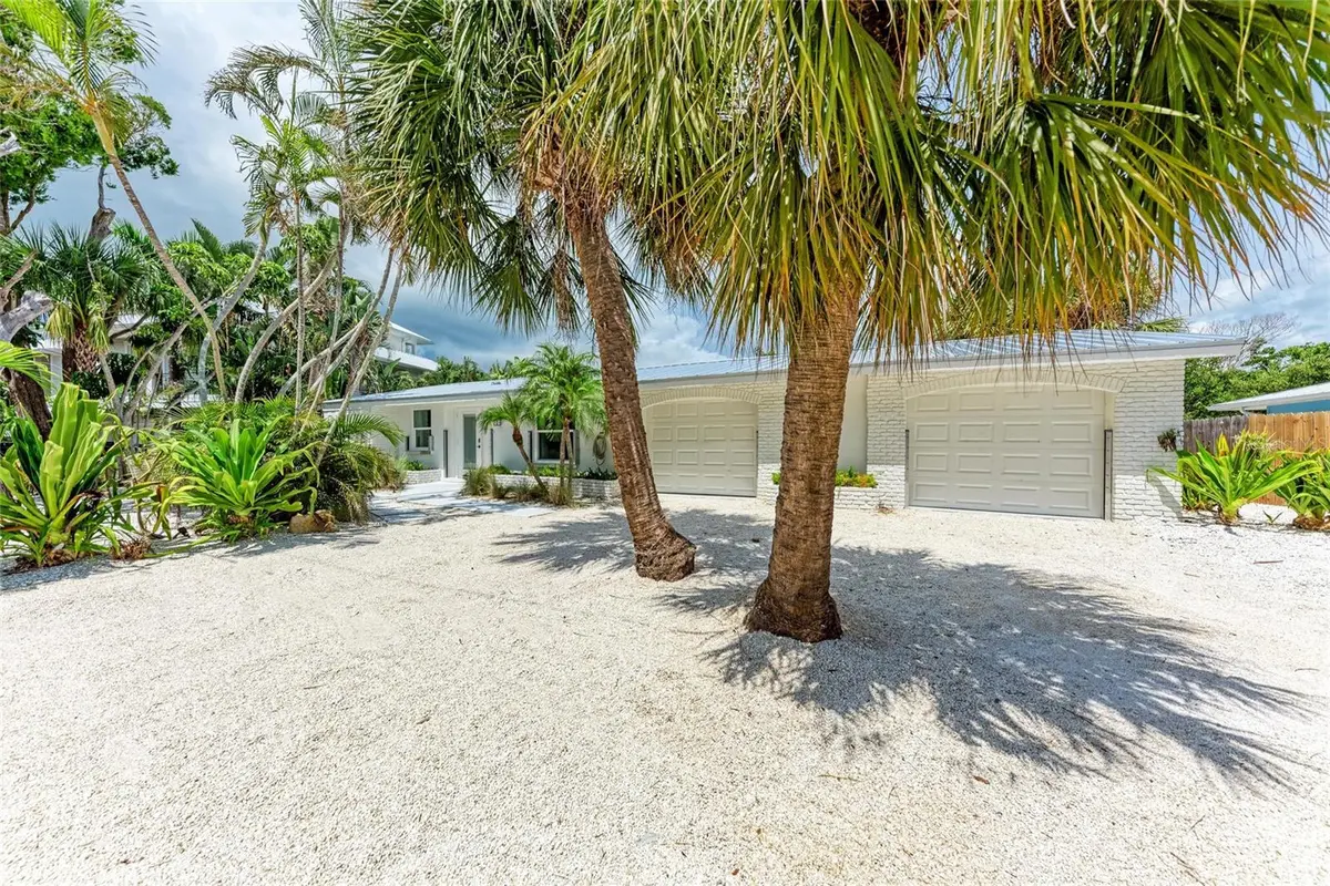 116 HAMMOCK RD, Anna Maria, FL 34216