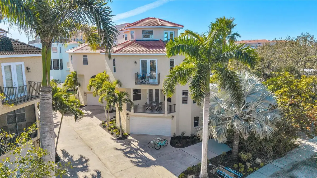 436 CANAL RD #A, Sarasota, FL 34242