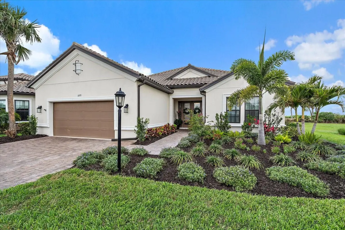 10193 MORNING MIST LN, Sarasota, FL 34241