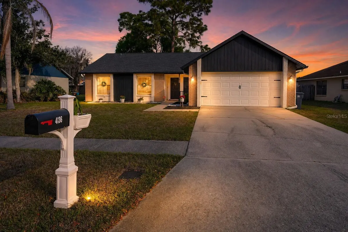 4136 SPRING WAY CIR, Valrico, FL 33596