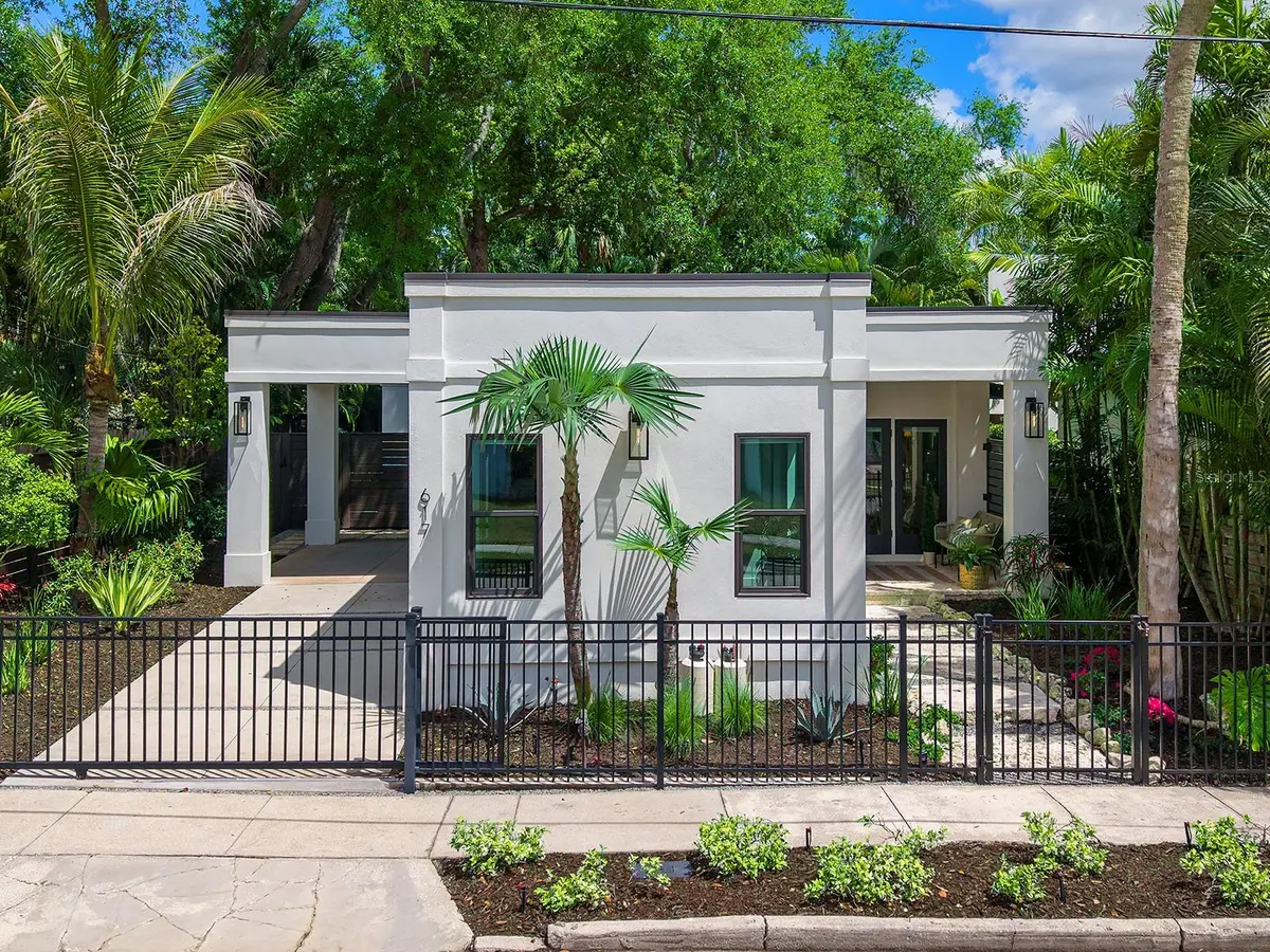 617 MADISON CT, Sarasota, FL 34236