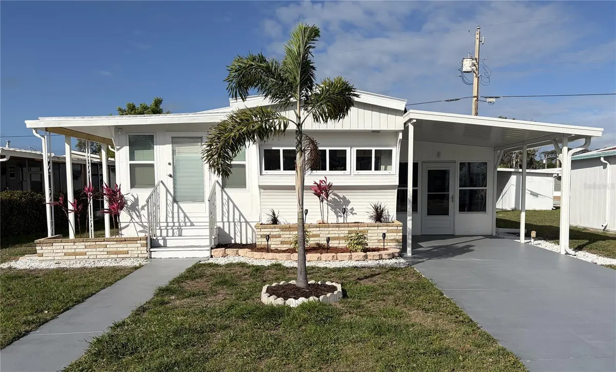 5001 OAKLAND HILLS AVE, Sarasota, FL 34234