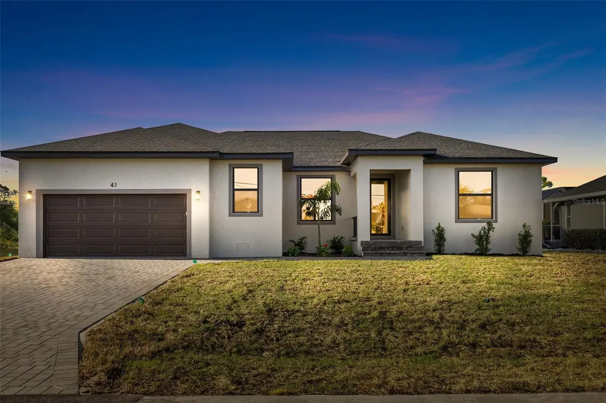 41 MARK TWAIN LN, Rotonda West, FL 33947
