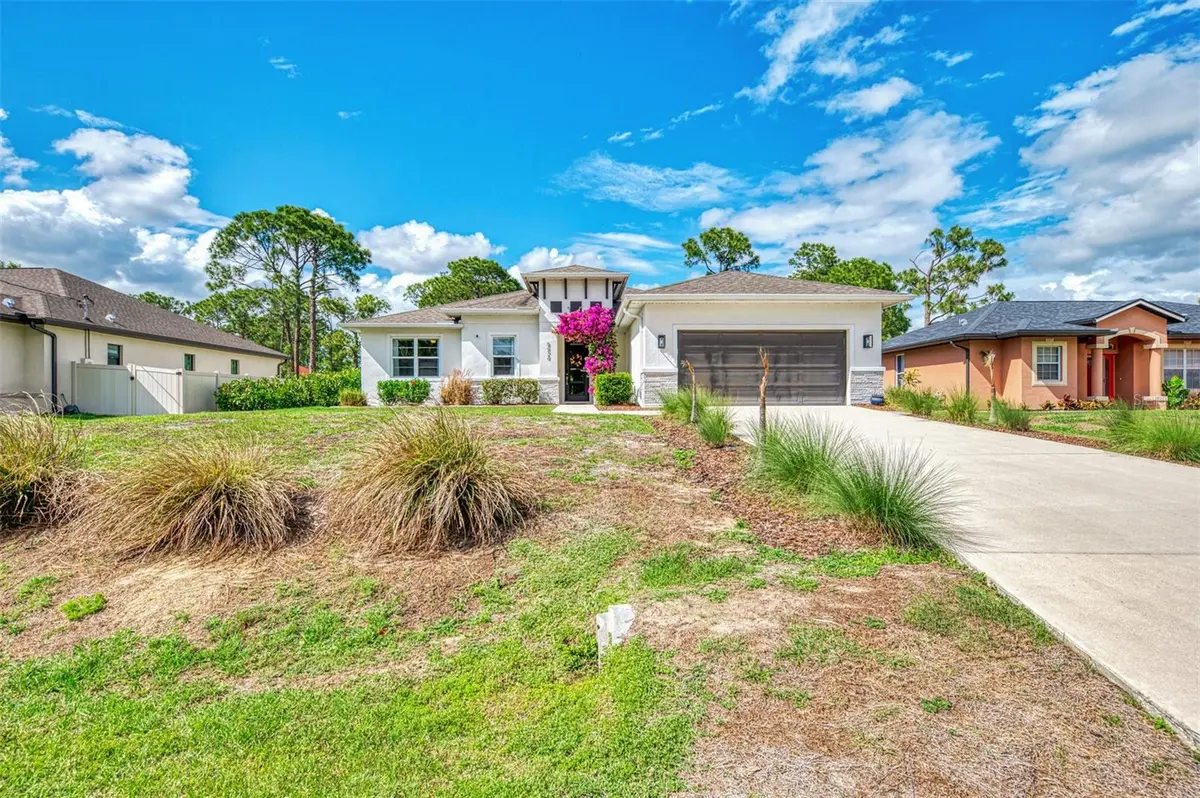 8472 RED COACH AVE, North Port, FL 34291