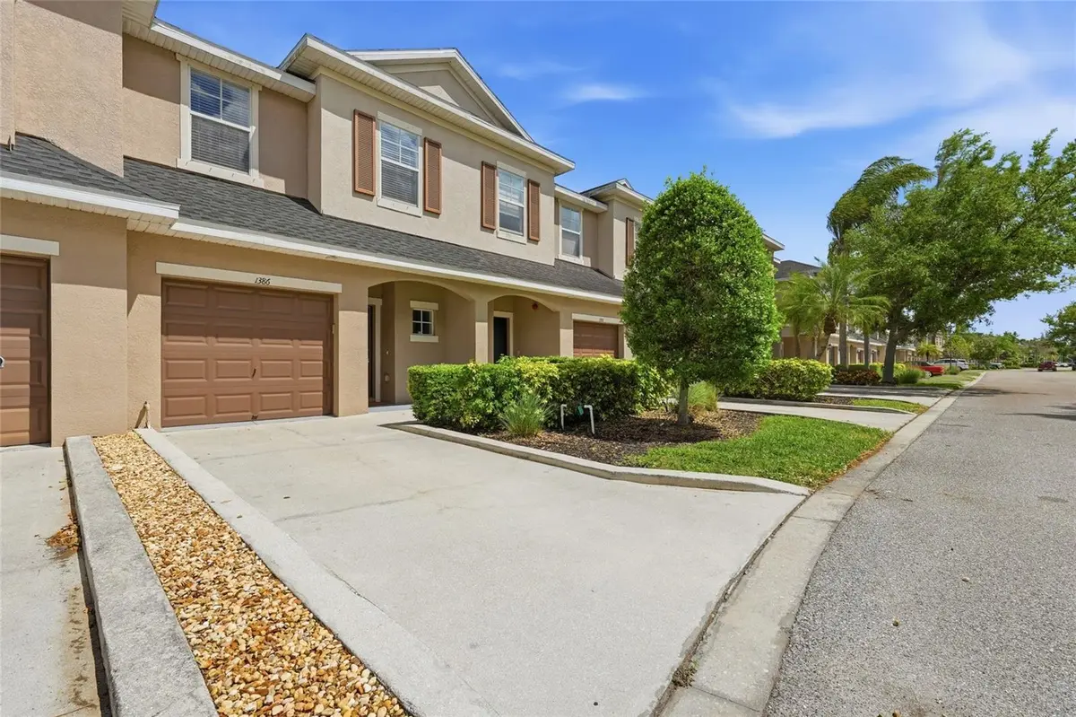 1386 GRANTHAM DR, Sarasota, FL 34234