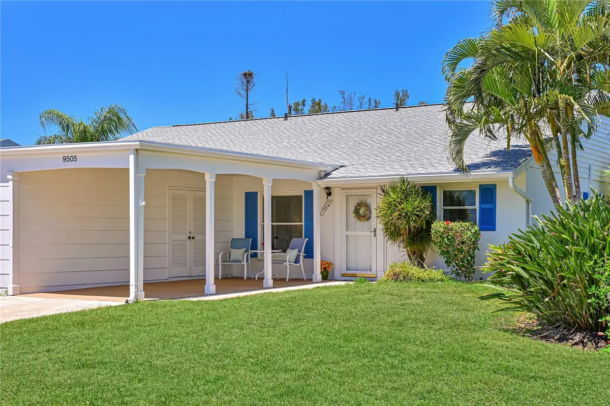 9505 COLONIAL DR, Bradenton, FL 34210