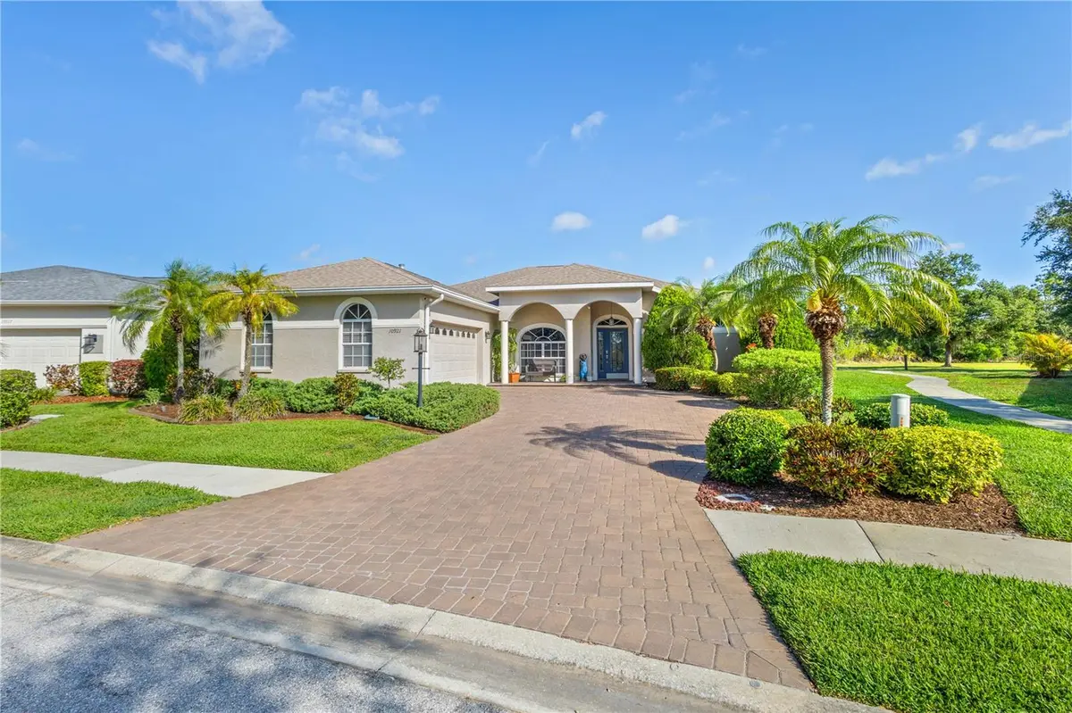 10921 BLUESTEM CIR, Lakewood Ranch, FL 34202