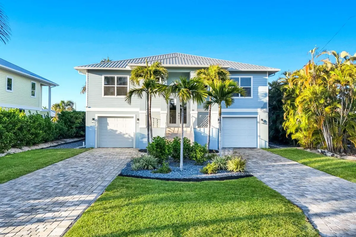 231 STERLING AVE, Fort Myers Beach, FL 33931