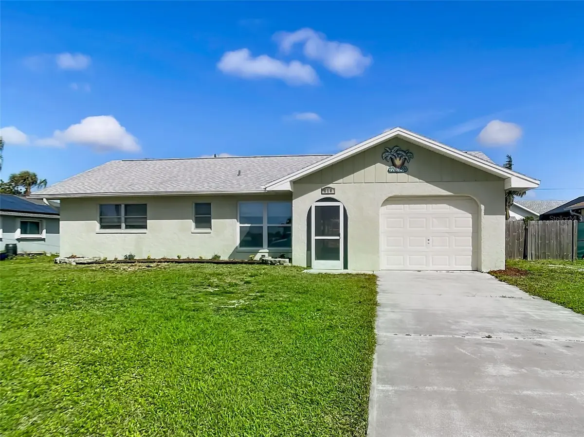610 CHAMBER ST NW, Port Charlotte, FL 33948