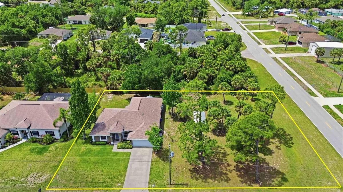 4027 QUAKER LN, North Port, FL 34288