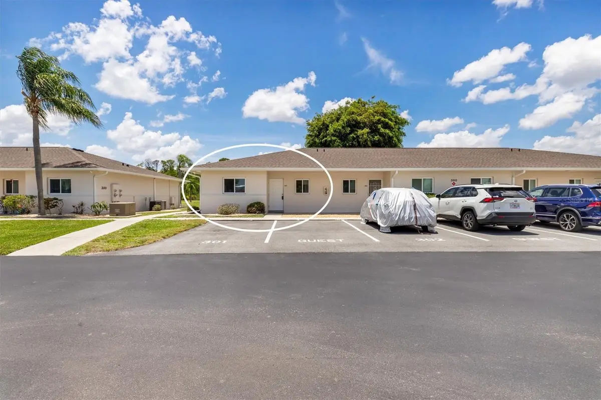 12538 SW KINGSWAY CIR #301, Lake Suzy, FL 34269