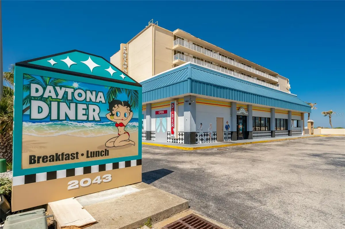 2043 S ATLANTIC AVE, Daytona Beach Shores, FL 32118