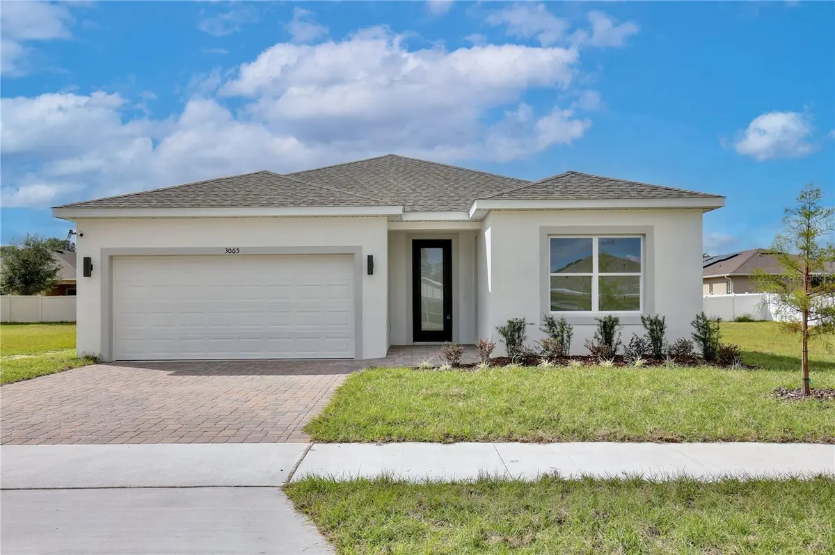 2044 SLOANS OUTLOOK DR, Groveland, FL 34736