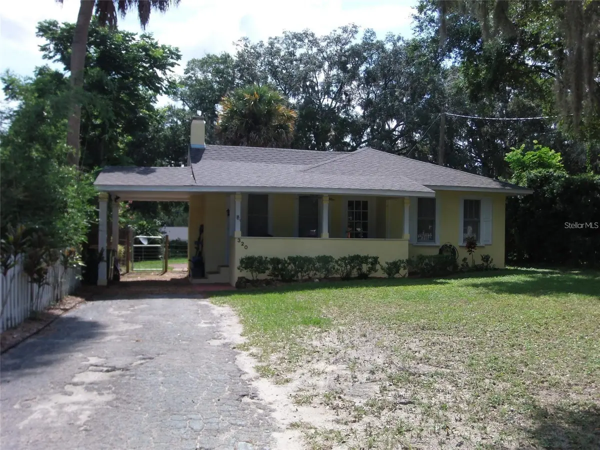 320 N RHODES ST, Mount Dora, FL 32757
