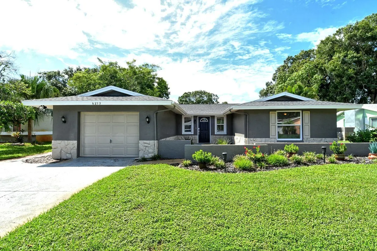 6213 34TH AVE W, Bradenton, FL 34209