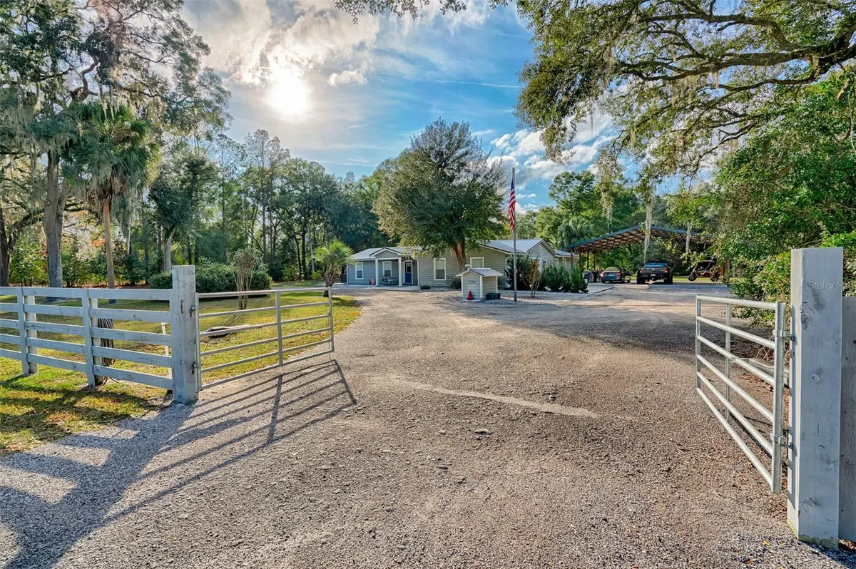 1270 SW 14TH ST, Chiefland, FL 32626