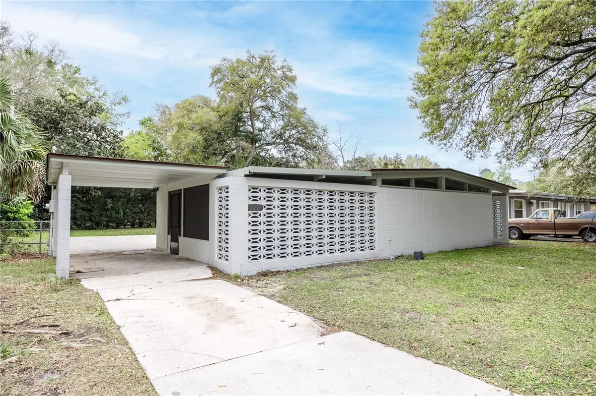 3004 NE 12TH ST, Gainesville, FL 32609