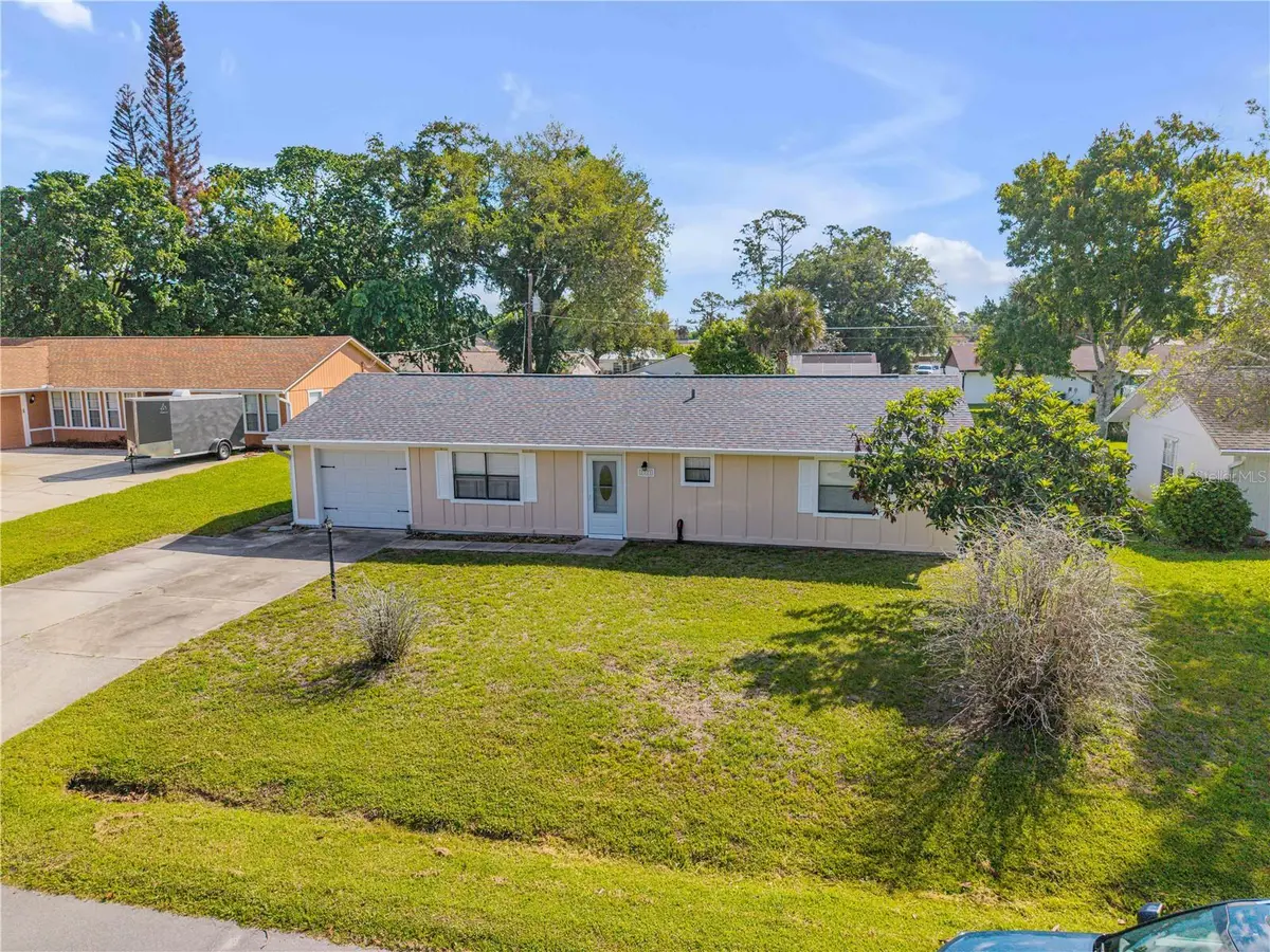 2321 VISTA PALM DR, Edgewater, FL 32141