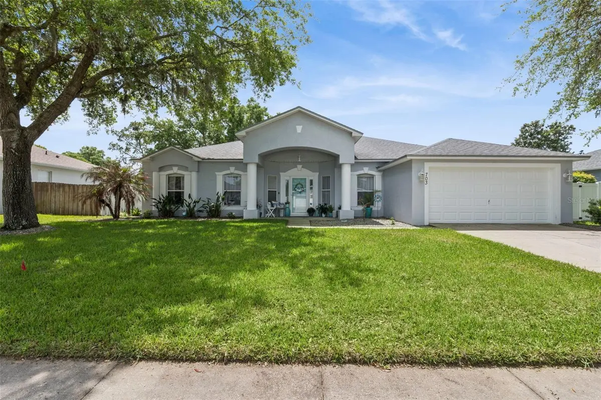 703 CYPRESS OAK CIR, Deland, FL 32720
